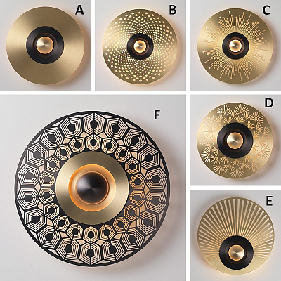 Дизайнерский настенный светильник в виде металлического диска PLANCHET ЛатуньD  фото 1